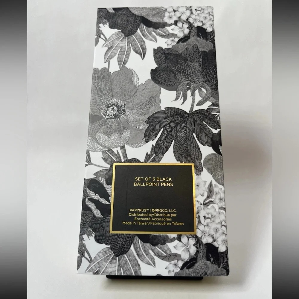 Papyrus Gold Pen Set Ballpoint Black Ink- Set of 3
*NEW* - Picture 3 of 3